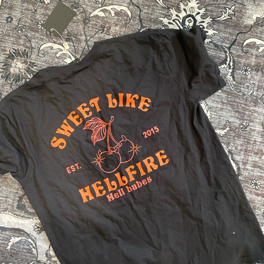 Hell babes T-shirt